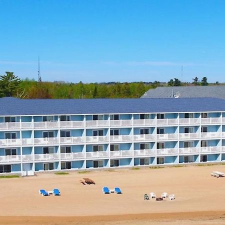 Great Mackinaw Beachfront Hotel Mackinaw City Exterior foto